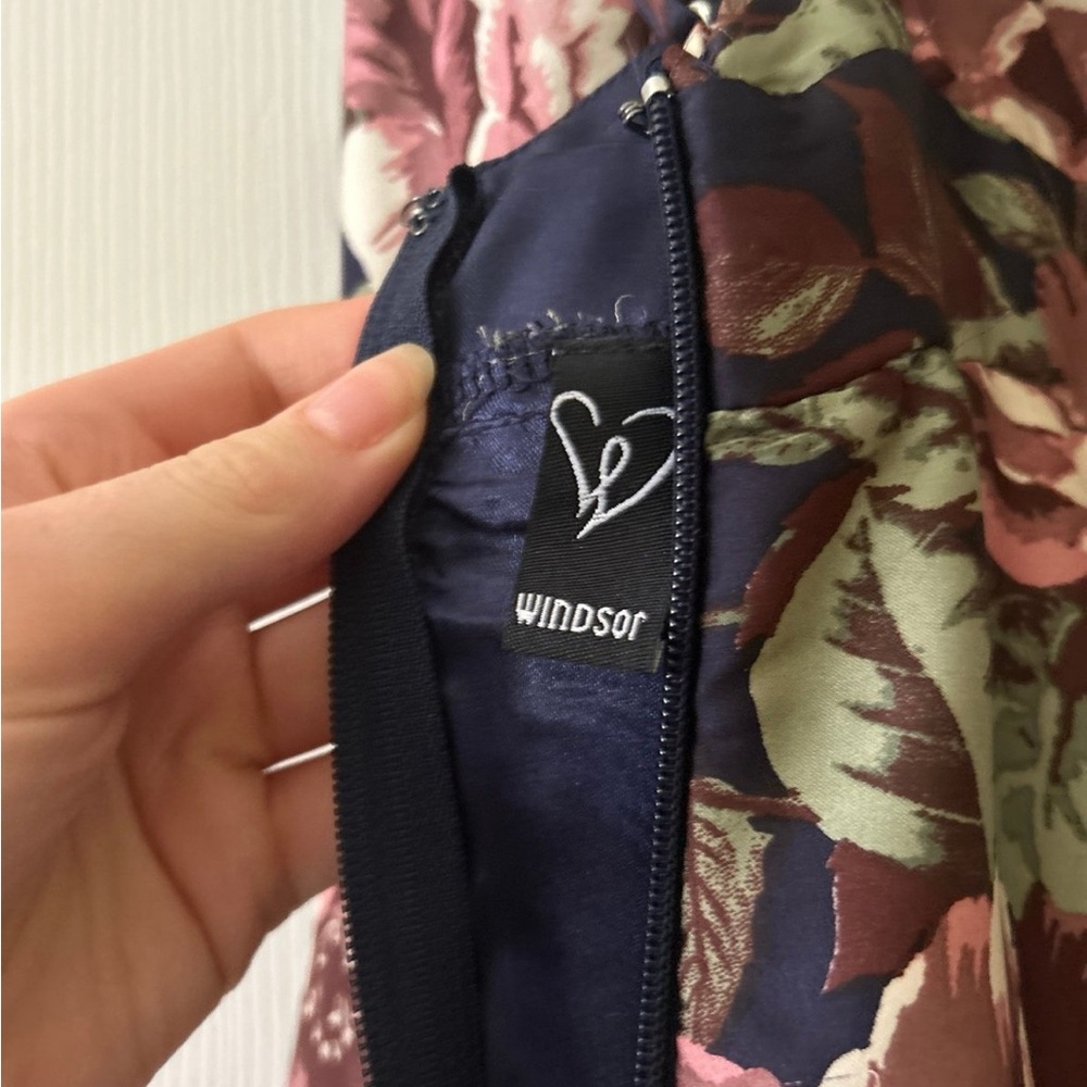 Windsor formal maxi dress size 4